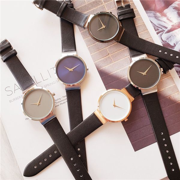 

39mm Men Black Leather Strap Watch Alloy Bezel Strap Wristwatches Black/White/Grey/Blue Dial Quartz Wristwatches