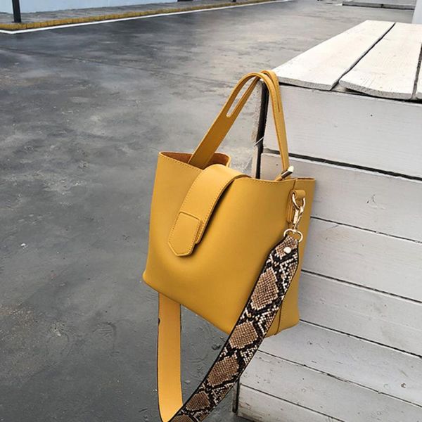 

casual bucket bags for women messenger bag serpentine strap shoulder crossbody bags large capacity pu leather handbags 2019 sac