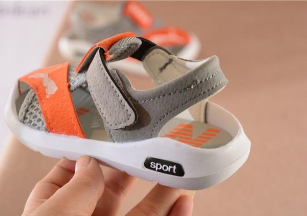 

Sandálias infantis linqi2008