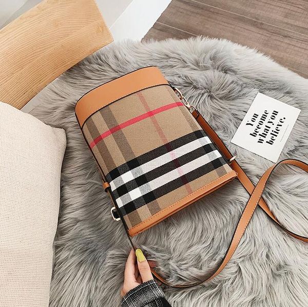 

factory wholesale women handbag street trend plaid messenger bag simple atmospheric printing shoulder bag color contrast fashion women bag