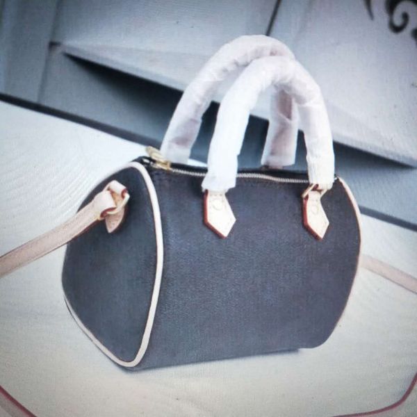 

оптовая дизайнер холст из натуральной кожи леди сумка телефон кошелек моды ранец нано подушку мешок плеча сумочку