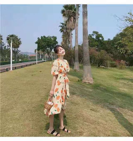 

paris kiss, tulips, high waisted lace, irregular holiday frock with flounces, Black;gray