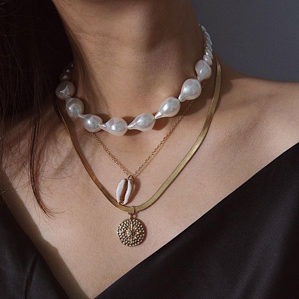 

diezi baroque irregular pearl coin shell pendant necklace for women fashion short choker necklace ladies gift 2019 new jewelry, Golden;silver