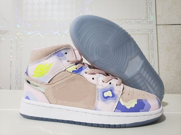 

jumpman 1s 1 mid se wmns p her spective candy mandarin duck basketball shoes women digital pink new designer sneakers sport trainers size 5