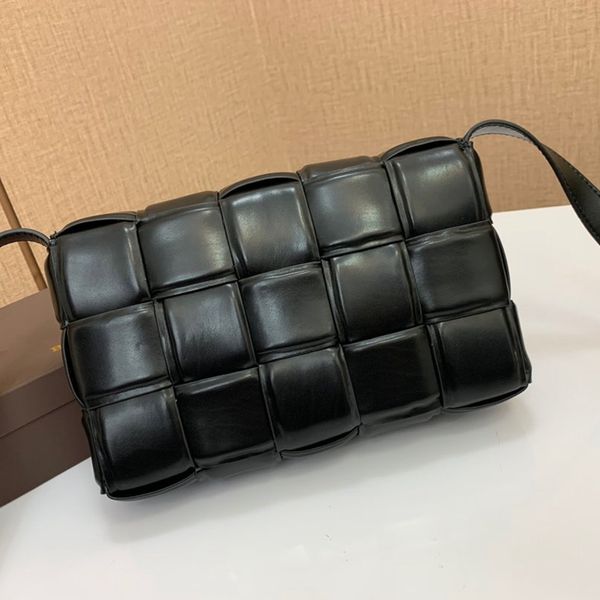 

handbag shoulder bags 2020 women s messenger bag leisure temperament pleated plaid woven cow leather pillow designer luxury handbags 22cm