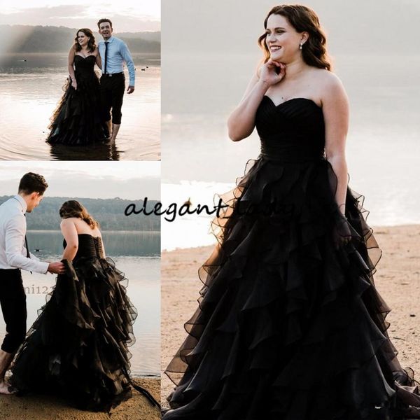 

vintage black gothic wedding dresses 2020 sweetheart ruffles tiered skirt summer beach holiday lace-up corset wedding gown, White
