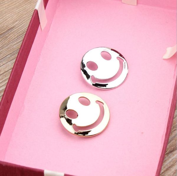 

mini order 5pcs/lot 29mm bright kc gold silver tone alloy smiling face shape button clips charms fit girls ornament accessory, Black