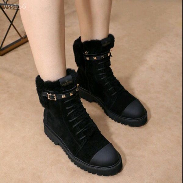 

2020 new winter and autumn hairy boots flat snow boots high-end women's shoes with authentic martin boot fur snow boots female, Black