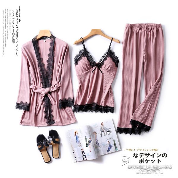 

qweek 2019 new korean version simple sleepwear women three-piece autumn spaghetti strap lace edging pajamas with chest pads, Black;red