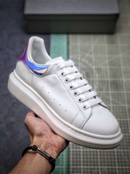 

luxury designer men women sneakers fashion white leather suede flat dress shoes 2020 sports sneakers velvet flatshoes, Black