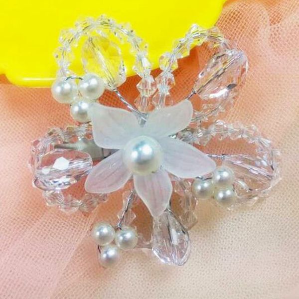 

exquisite handmade crystal transparent flowers bridal hair accessories5