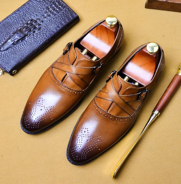 

vintage brogue shoes men shoes carved casual breathable leather men formal business office comfortable, Black