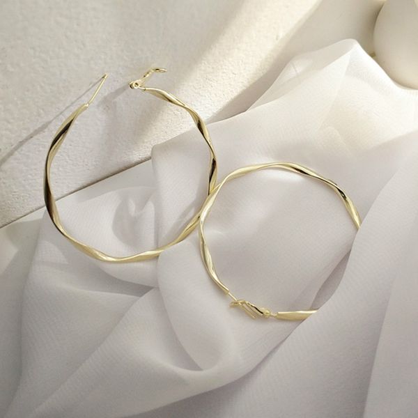 

exaggerated large circle earrings for women korean gold color hoop earrings female party accessories, Golden;silver