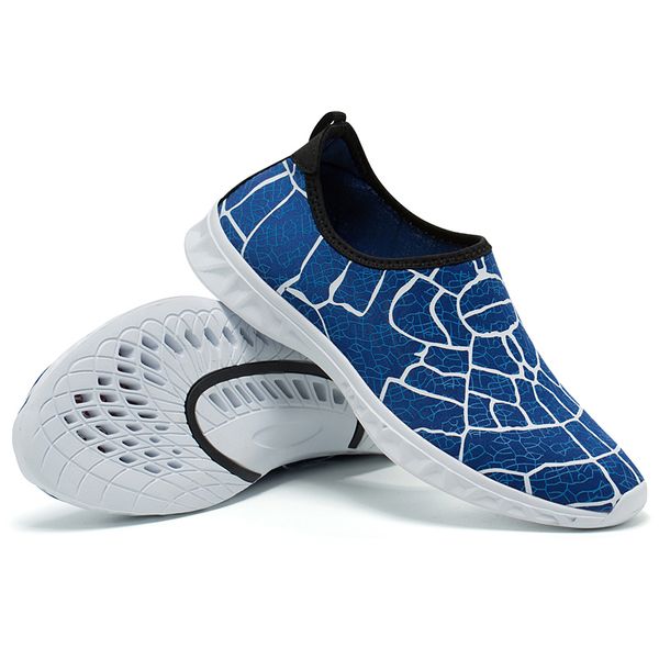 

plus size men women lovers water sports sneakers shoes breathable scratch-resistant upstream aqua shoes for swim diving walking