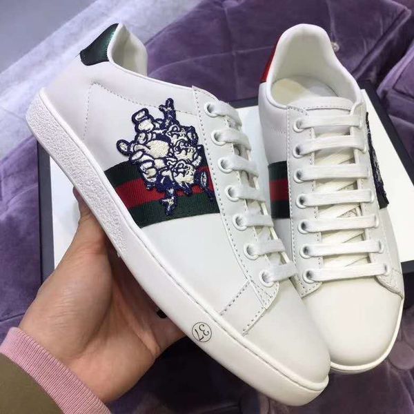 

Newest Branded Women Lovely Three Little Pigs Ace Sneaker Designer Men White Leather Rubber Sole Casual Shoes
