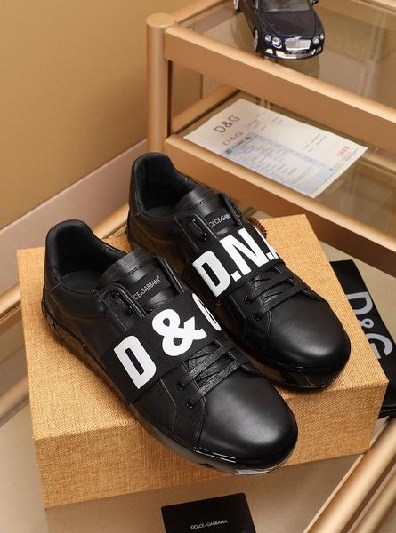 

2019z autumn new luxury designer leather men's running shoes, high-end fashion wild sports shoes, original box delivery, size: 38-44