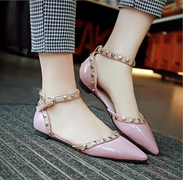 

мода заклепки женщины острым носом плоские туфли женщина мелкий конфеты цвет пла