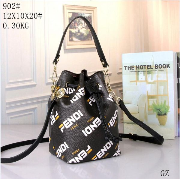 

2019 Design Handbag Ladies Brand Totes Clutch Bag High Quality Classic Shoulder Bags Fashion Leather Hand Bags B0119