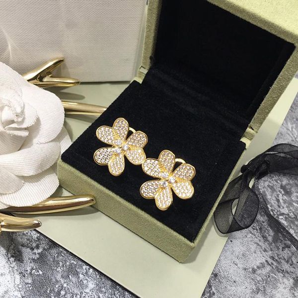 

fashion diamond flower stud earring original box for 925 silver clover wedding earrings set for women designer jewelry for women with, White