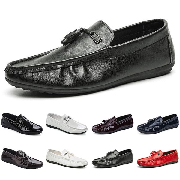 

2020 designer luxury mens women casual shoes black loafers flat patent leather slip on fashion trainers sneakers size 39-44 color24