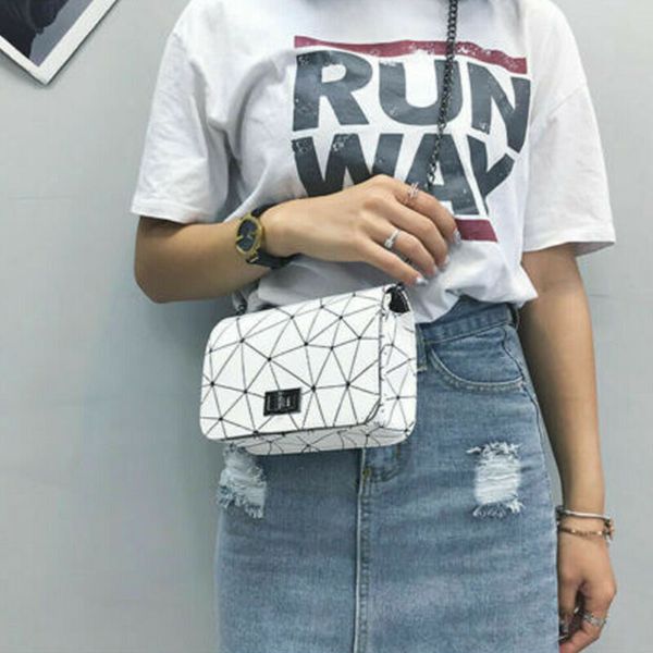 

2020 летний новый корейский женщины засов сумка casual crossbody сумка fashion girl геометрическая сумки