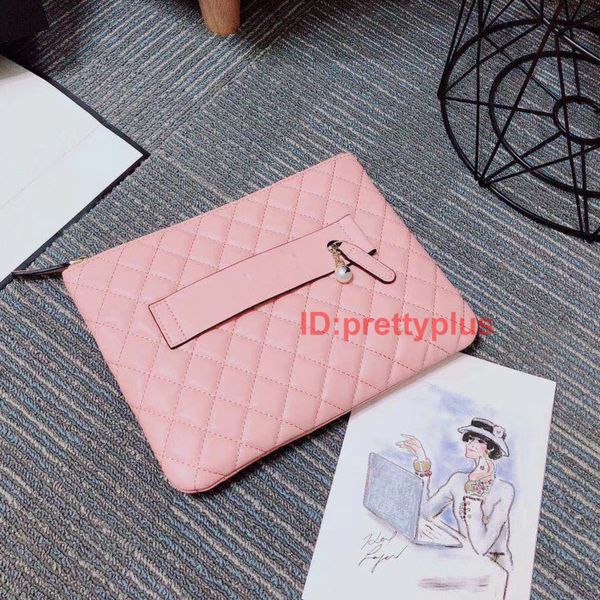 

роскошные дизайнерские сумки в парижском стиле от известного стиля