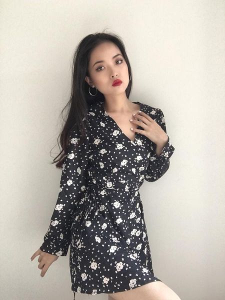 

floral print women's v-neck wrap mini dress lantern long sleeve sweet side-buttons lace up short dress 2020 early spring, Black;gray