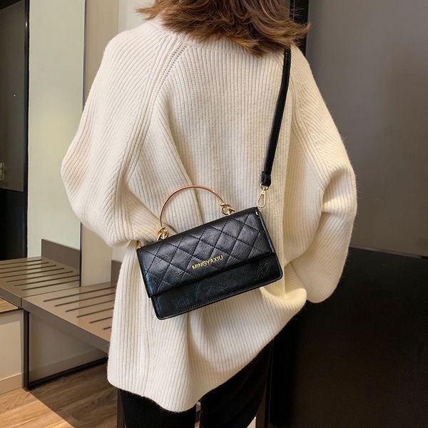 

2020 new ling ge letters lapshoulder xie kua bao small fragrant women's bags