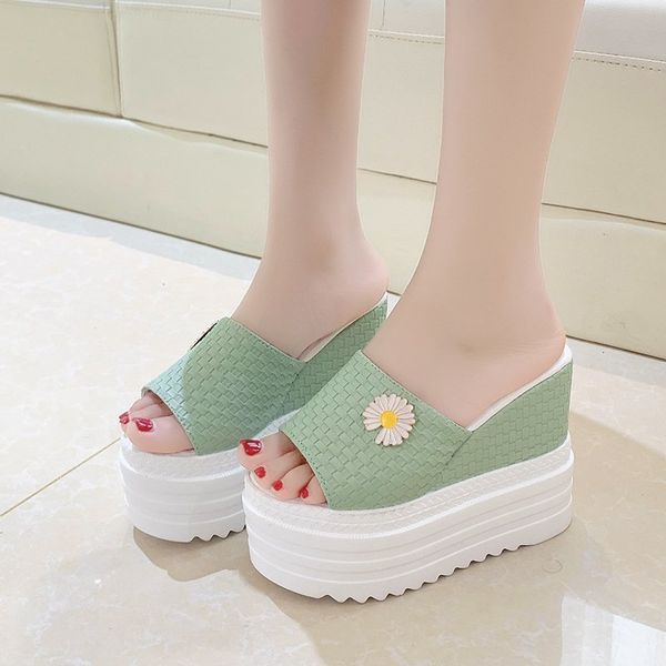 

new summer muffin bottom, little daisy drag, Black