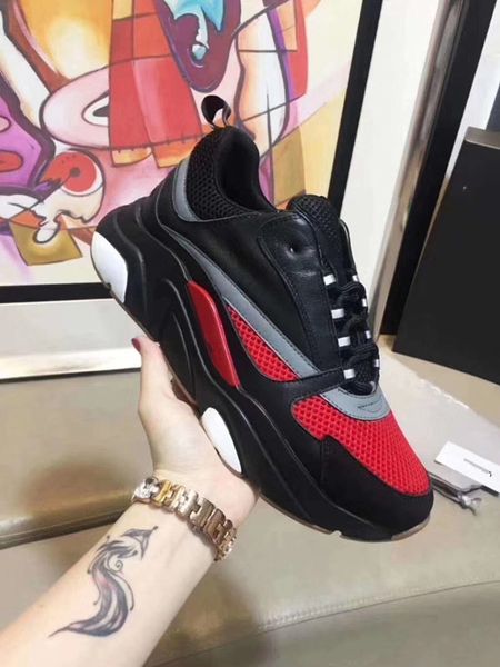 

2019 new style causal shoe man black silver red wrinkled low cut sneaker fashion arena designer shoes size 35-46 jh190528