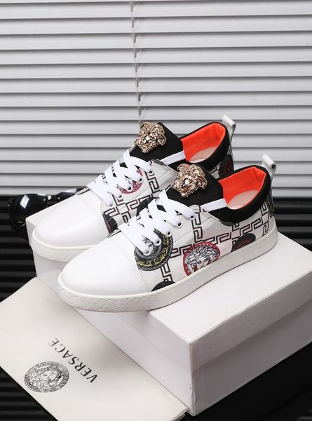 

new style high-end luxury men's casual sports basketball shoes fashion design brand platform classic retro medusa pattern size: 38-44 u, Black