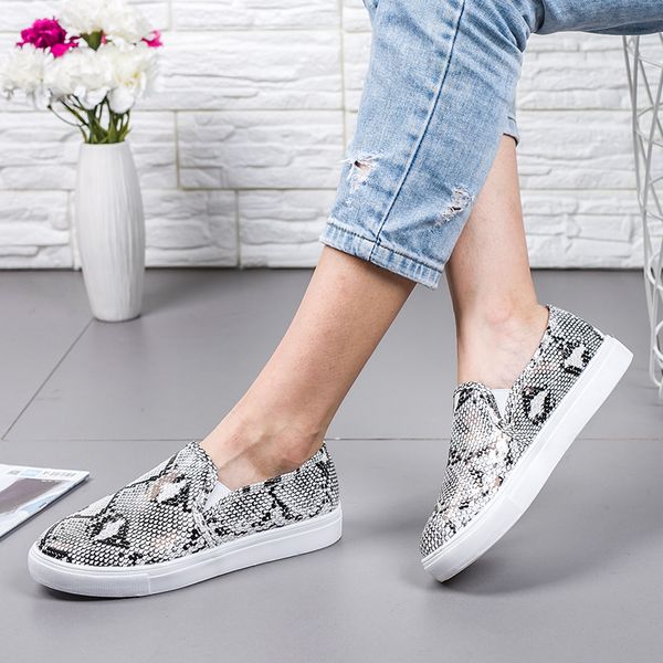 

leopard women's flat shoes casual ladies canvas shoes lazy loafers women's canvas 2020 casual snake print, Black