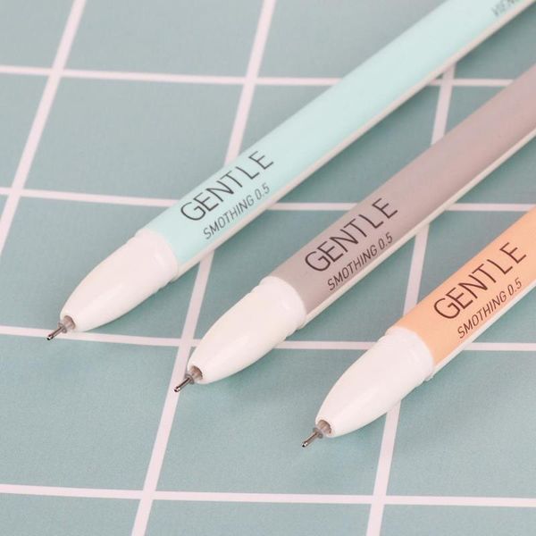 

12pcs/pack 0.5 mm cute gel pens black ink pen students stationery school supply office writing tool