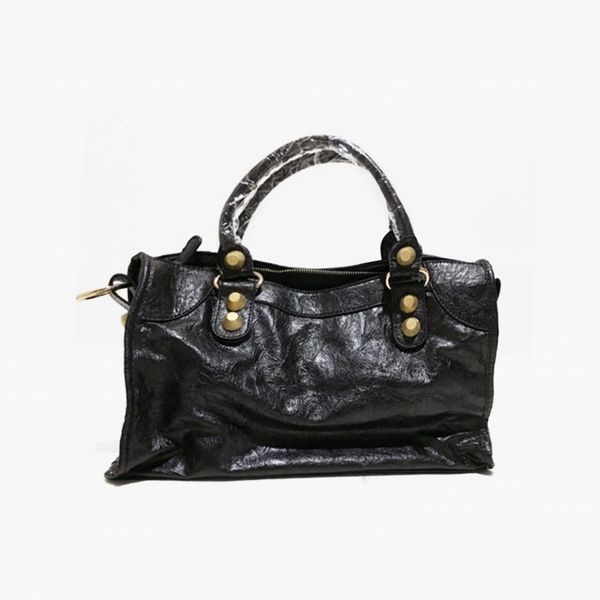 

2019 новые женские сумки европейская и американская мода плечо сумка мода золотой гвоздь мотоцикл сумка