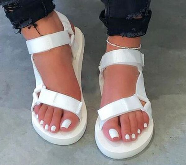 

yeeloca 2020 new women buckle strap foam sole durable sandals ladies outdoor casual beach ds099, Black