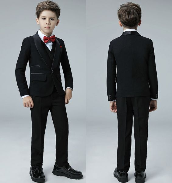 Scialle con un bottone fresco di alta qualità Risvolto Bambino Completo di design Bel ragazzo Abito da sposa Abbigliamento da ragazzo Su misura (giacca + pantaloni + gilet)