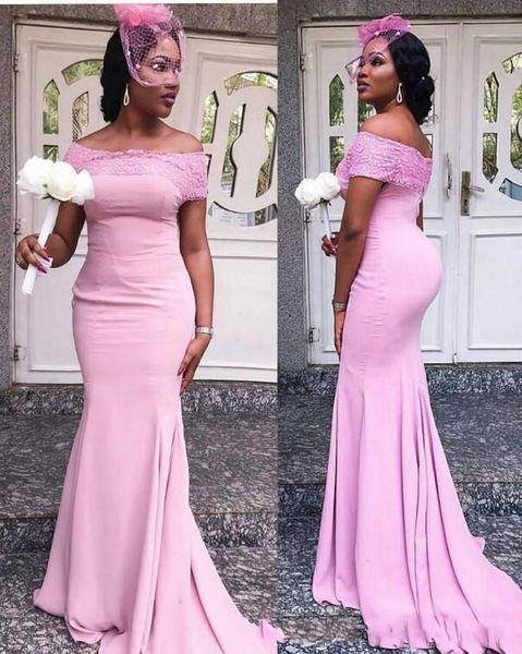 

2019 pink country bridesmaid dresses for weddings bateau off shoulder short cap sleeves lace appliques sweep train maid of honor gowns, White;pink
