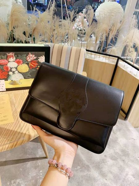 

package female ms cowhide envelope restoring ancient ways of new fund of one shoulder aslant handbag genuine leather package