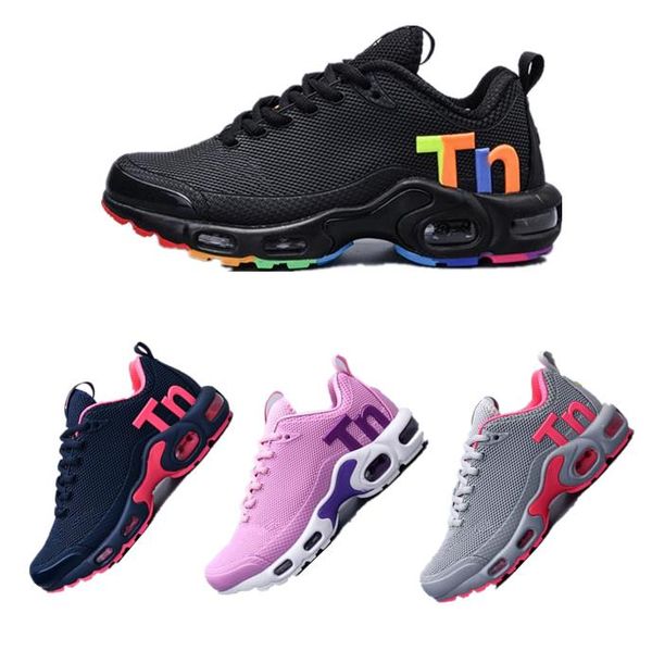 

2020 tn plus racer blue university red women mens running sports designer shoes spirit teal geometric active rainbow men sneakers trainer