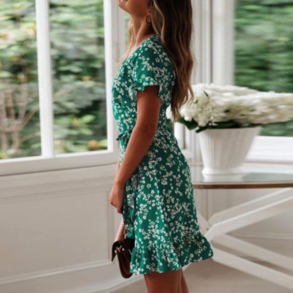 

2020 summer of sell like cakesstyle american floral print v-neck high waist chiffon dress, Black;gray