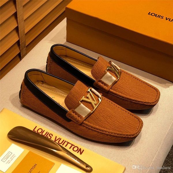 

19fw noble black rhinestone men dress shoes velvet crystal luxury moccasins men loafers office business man footwear bonsin