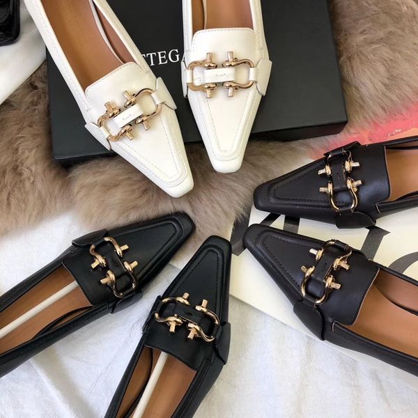 

single shoes women early spring new type women casual shoes retro leather, Black