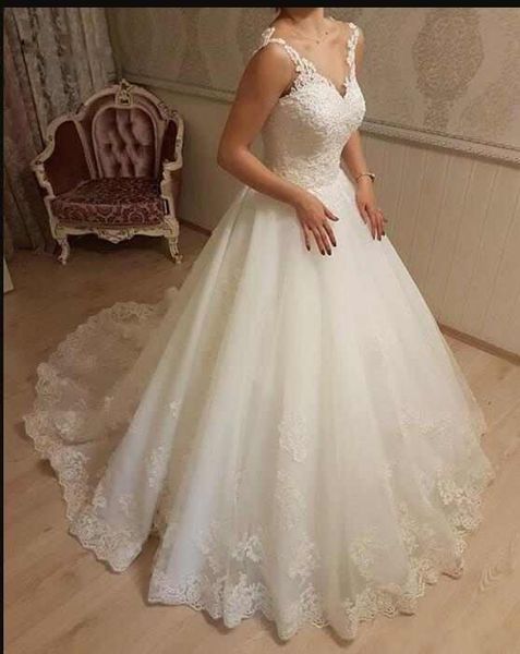 

2018 elegant a-line appliques wedding dresses deep v neck backless with for bridal customized long tulle buttons bridal gowns court train, White