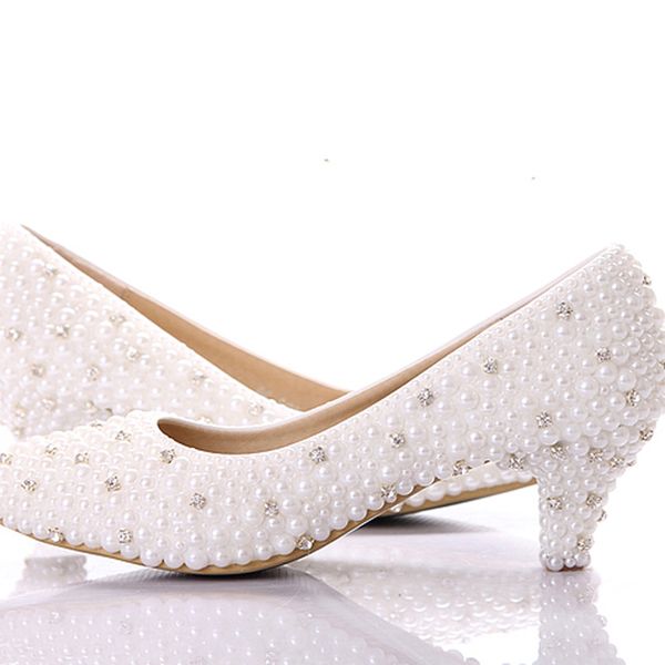 Custom Faça tamanho grande pequeno salto pequeno sapatos de casamento nupcial branco pérola baixa saltos sapatos celebridade festa de baile dançando sapatos presente de aniversário