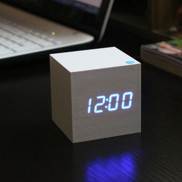 

antique digital led office clock vintage retro table personalized brief art clock silent watch electronic clock home decor zj0357