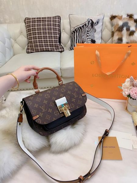 

stylish and unique combination of classic lady temperament simple wide shoulder bag single shoulder bag 3 colors optional size :25 cm ag