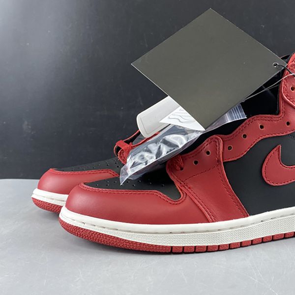 

air 1 high hi 85 varsity red black bq4422-600 1s women men basketball sports shoes sneakers trainers with original box, Black;white