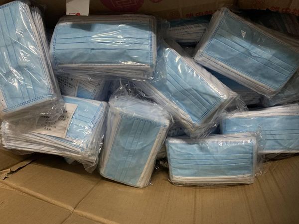 

in stock. dhl shipping 50 pcs disposable face masks thick 3-layer masks with earloops for salon, home use comfortable in stock mask