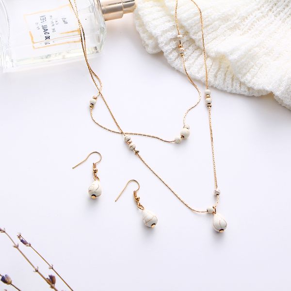 

multi-layer brown pine pendant necklace set, White