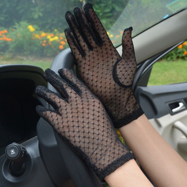 

elegant women ultra-thin short summer driving cycling black sunscreen gloves female anti-uv elasticity lace mesh gloves h98, Blue;gray